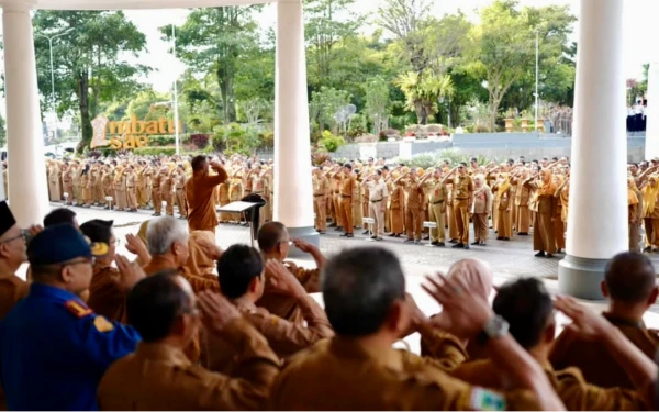 Thumbnail Berita - BKPSDM Catat 100 ASN Pemkot Batu Pensiun 2026, Lima Kepala Dinas Ikut Purna Tugas