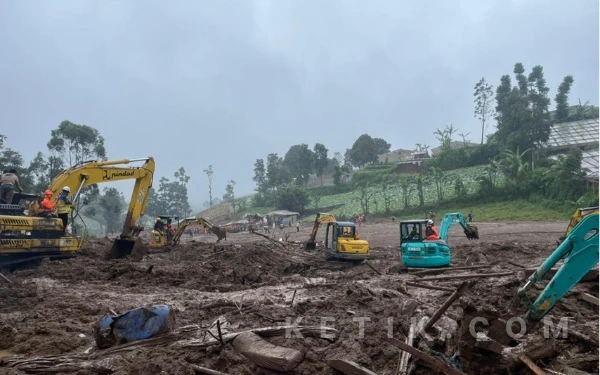 H+5 Pencarian, Tim SAR Gabungan Evakuasi 53 Jasad Korban Longsor Cisarua