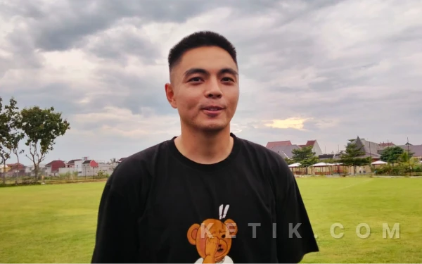 Thumbnail Berita - Bangga Gabung Arema FC, Gianluca Pandeynuwu Bertekad Bawa Singo Edan ke Empat Besar BRI Super League 2025/2026