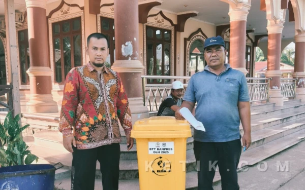 Thumbnail Berita - Pemkab Aceh Singkil Salurkan 174 Tong Sampah Banpres Prabowo