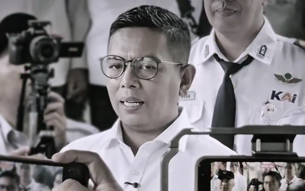 Thumbnail Berita - Gubernur Banten Andra Soni Pengembangan Kereta Api Dorong Pertumbuhan Ekonomi Wilayah Selatan