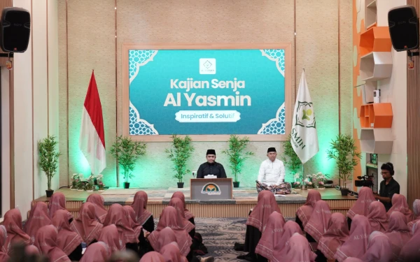 Thumbnail Berita - KHA Muzakky Al-Hafidz: Panjang Umur Bukan Jaminan, Berkah dan Amal Jadi Ukuran