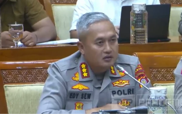 Thumbnail Berita - Kapolres Sleman Dinonaktifkan Sementara Usai Audit Itwasda Polda DIY, Imbas Tersangkakan Hogi