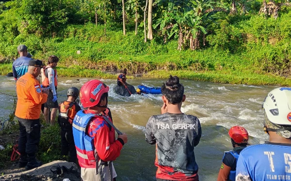 Thumbnail Berita - Cari Biawak Tak Kunjung Pulang, Pemuda di Bayem Kasembon Kabupaten Malang Ditemukan Meninggal