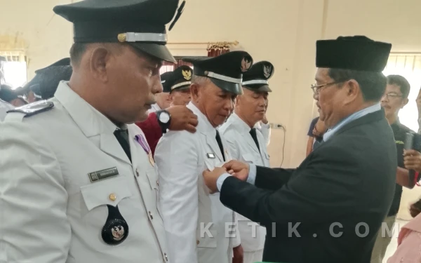 Thumbnail Berita - 42 Kades dan Imeum Mukim Dilantik, Bupati Ingatkan Jangan Khianati Kepercayaan Rakyat