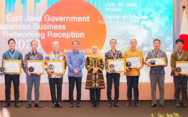 Thumbnail Investasi Jepang Capai 5 Miliar Dolar AS, Khofifah: Ini Tulang Punggung Industri Jatim