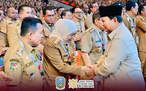 Thumbnail Berita - Khofifah Tegaskan Komitmen Jatim Jadi Motor Asta Cita di Rakornas 2026