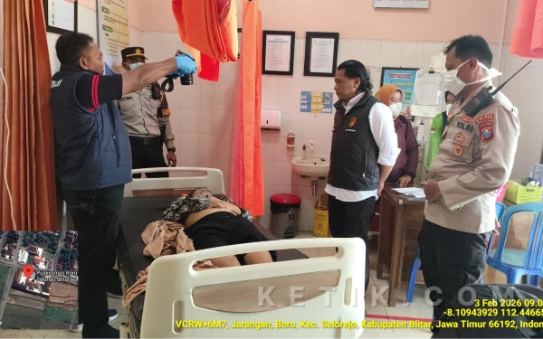 Thumbnail Berita - Diduga Jadi Korban KDRT, Perempuan di Selorejo Meninggal Dunia