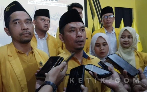 Thumbnail Berita - Golkar Kawal Program 10.000 Beasiswa Bupati Bondowoso, 2.120 Siswa Terima PIP
