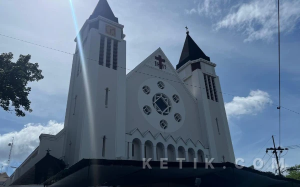 Thumbnail Berita - Gereja Katedral Ijen Kota Malang Buka Fasilitas untuk Jemaah Mujahadah Kubro 1 Abad NU