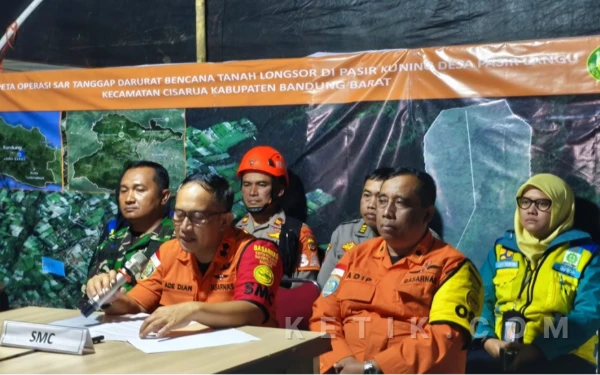 Thumbnail Berita - H12 Tim SAR Gabungan Evakuasi 92 Bodypack Korban Longsor Cisarua KBB