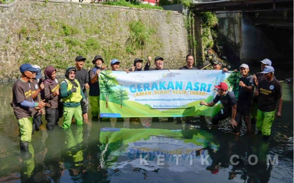 Thumbnail Berita - Gerakan ASRI, BKKBN Jabar Gelar Bersih-bersih Sungai Cikapundung