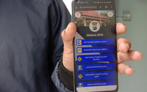 Thumbnail Berita - Cukup Scan QR Code! Mikrosite Polresta Malang Kota Jadi Panduan Digital Jemaah Mujahadah Kubro 1 Abad NU