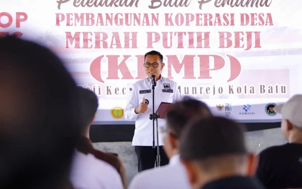 Thumbnail Berita - Pesan Wali Kota Batu Soal KDMP: Perkuat Ekonomi Desa, Jangan Matikan Usaha Warga