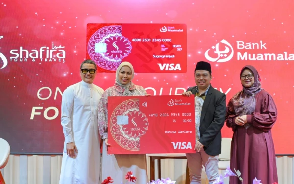 Thumbnail Berita - Bank Muamalat dan Shafira Tours & Travel Luncurkan Shafira Privilege Card  di Surabaya