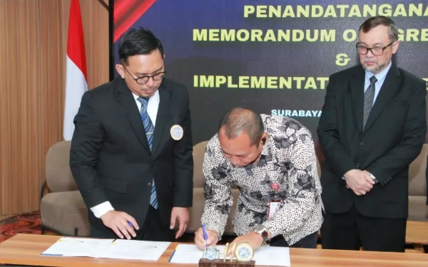 Thumbnail Berita - Libatkan Akademisi, BPBD Jatim dan Pascasarjana Unair Perkuat Upaya Penanggulangan Bencana
