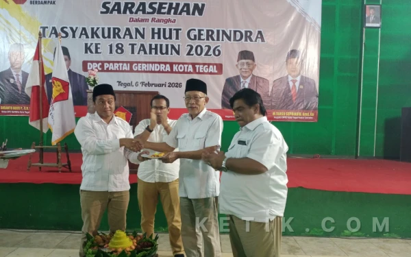 Thumbnail Berita - Di HUT ke-18 Gerindra, Susanto Agus Priyono Tegaskan Kesiapan Maju Wali Kota Tegal