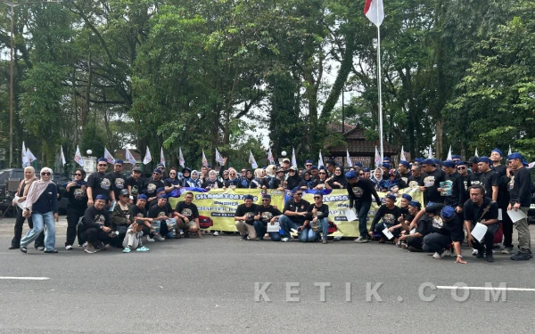 Thumbnail Berita - Asda ll Lebak Lepas Komunitas ID42NER Chapter Banten dalam Kegiatan Saba Budaya Baduy dan Bakti Sosial