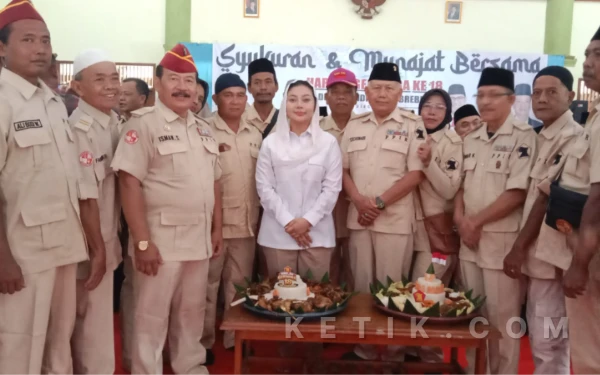 Thumbnail Berita - Hadiri HUT Gerindra, Bupati Brebes Paramitha Widyakusuma Dapat Dukungan Dua Periode