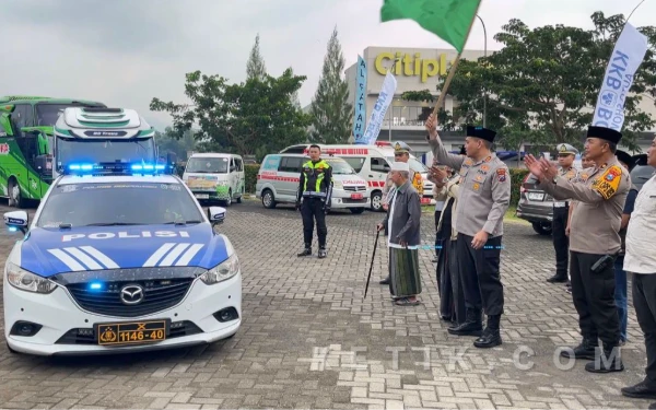 Ribuan Peserta Harlah Abad NU Dilepas ke Malang, Polres Bondowoso Siapkan Pengawalan Ketat