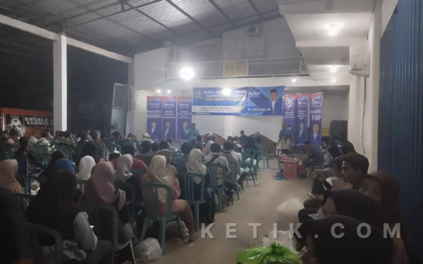 Thumbnail Berita - Anggota DPRD Bojonegoro Dapat Laporan Kemacetan Jalan saat Serap Aspirasi di Dapil I