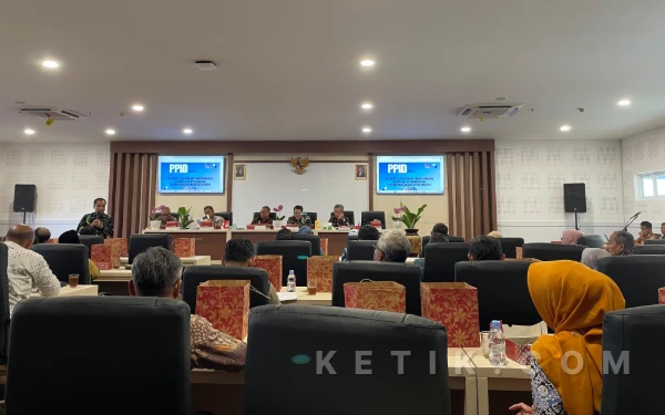 Thumbnail Berita - Bupati Sleman Ingatkan OPD untuk Tingkatkan Kualitas Layanan Publik