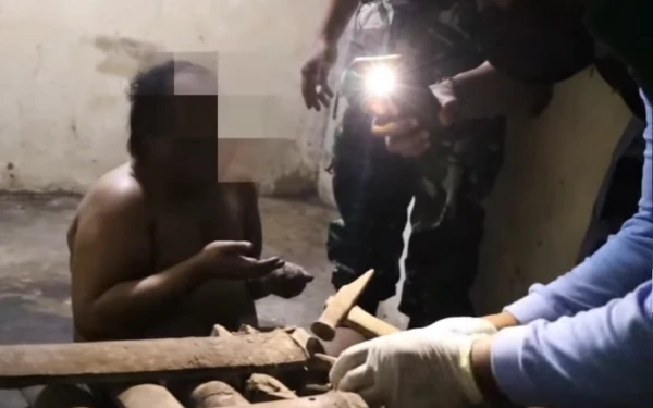 Thumbnail Berita - ODGJ Dipasung 19 Tahun di Kabupaten Malang, JSC Dinsos Jatim Lakukan Penyelamatan Humanis  ‎