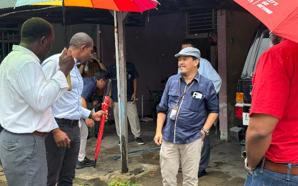 Thumbnail Berita - Delegasi Antigua Pelajari Teknologi Smart Water Meter di Perumda Surya Sembada Surabaya