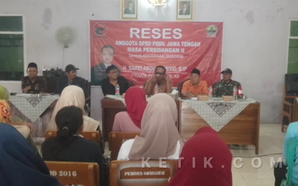 Thumbnail Berita - Kawal Aspirasi Rakyat, Sarei Abdul Rosyid Paparkan Realisasi Program RTLH dan Alokasi Anggaran Rp4 Miliar