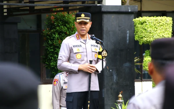 Thumbnail Berita - Kapolresta Malang Kota Tegaskan Transformasi Polri, Pelayanan Humanis Jadi Prioritas