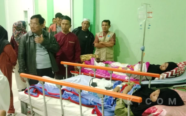 Thumbnail Berita - 33 Santri Ponpes Darul Mustafa Gunung Meriah Diduga Keracunan Usai Mengonsumsi Makanan Bergizi Gratis