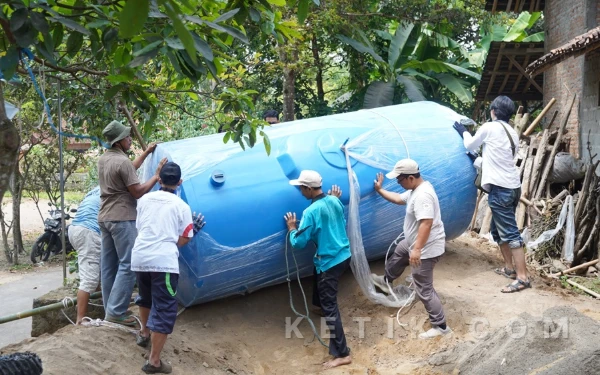 Thumbnail Berita - Lewat Program CSR, Telkom Indonesia - Telkom University Dorong Kemandirian Energi Desa Lewat Biodigester