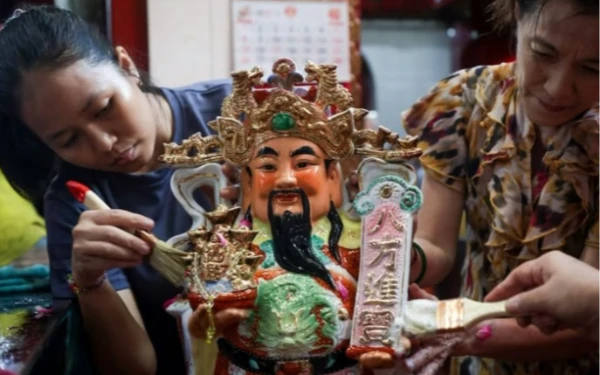 Thumbnail Ritual Cuci Rupang Tandai Persiapan Imlek 2577 Kongzili