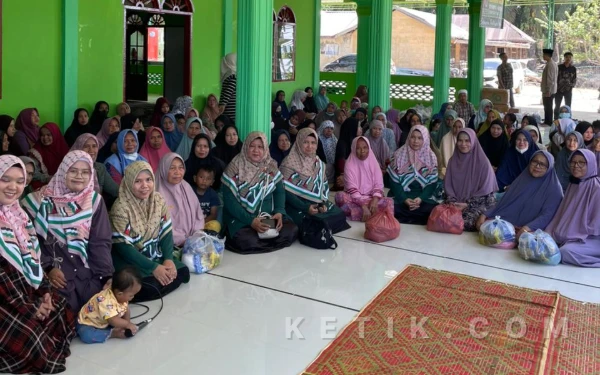 Thumbnail Berita - Komunitas Perempuan Mengaji Salurkan 130 Paket Sembako Ramadan Ke Aceh Tamiang
