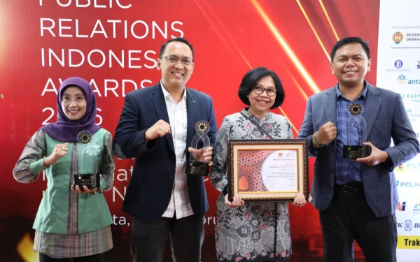 Thumbnail Berita - Biro Adpim Jatim Sabet Empat Penghargaan Nasional di Ajang PRIA 2026