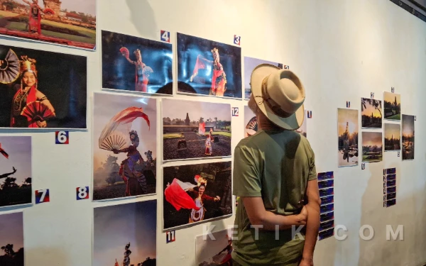 Thumbnail Berita - Arcana Dwipantara, Dialog Visual Dua Sisi Kota dalam Bingkai Lensa UKM AFO Unesa