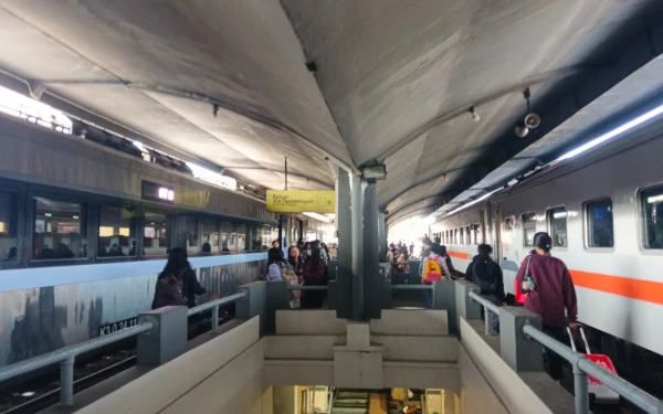Thumbnail Berita - Antisipasi Penumpang Meningkat Saat Mudik Lebaran, Stasiun di Malang Raya Perkuat Kualitas Pelayanan