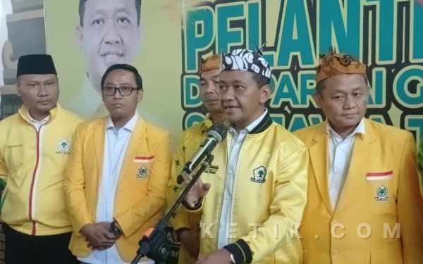 Thumbnail Bidik Suara Anak Muda, Ketum Bahlil Instruksikan Golkar Jatim Rangkul Gen Z dan Milenial