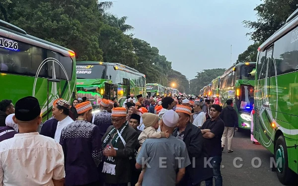 Thumbnail Berita - Didominasi Perempuan, 1.201 CJH Kota Malang Siap Diberangkatkan Mulai April 2026