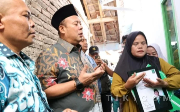Thumbnail Berita - Bupati Bandung Lega Sebelum Ramadan Hunian untuk Warga Terdampak Longsor Sudah Terealisasi