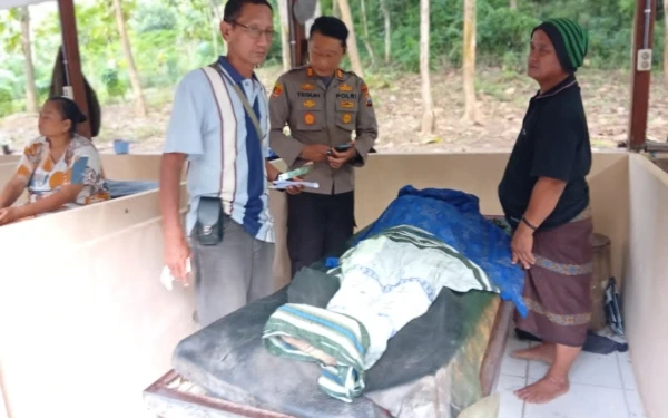 Thumbnail Berita - Kakek Asal Bojonegoro Meninggal di Wisata Perhutani  Pemandian Air Nganget Kenduruan