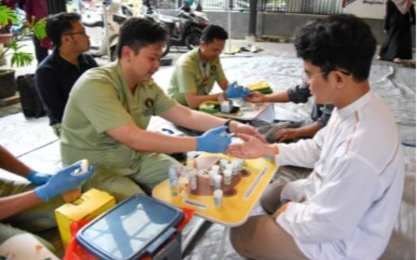 Thumbnail Berita - Masjid FK UB Gelar Cek Kesehatan Gratis, Ajak Masyarakat Sehat Bugar Jalani Puasa