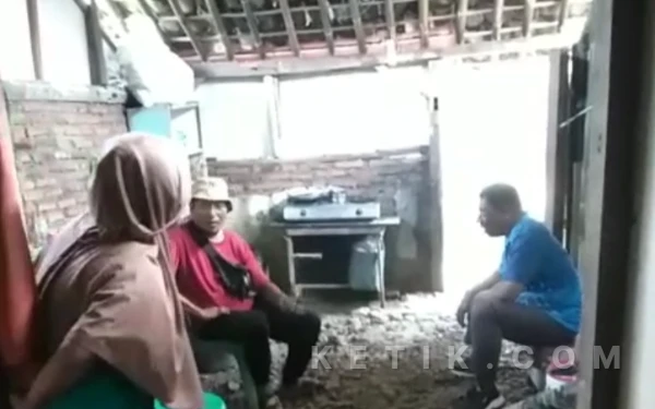 Thumbnail Berita - Gercep! Dinperwaskim Brebes Verifikasi Laporan Rumah Tidak Layak Huni Warga Siasem