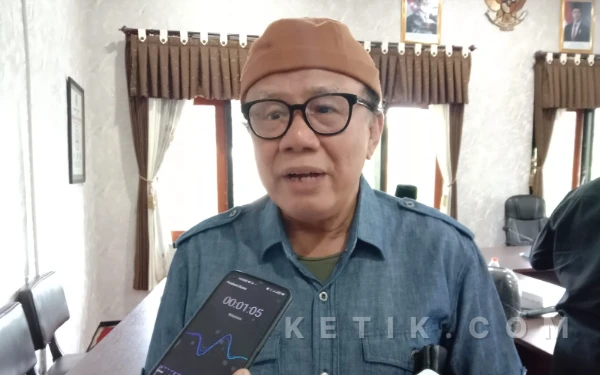 Thumbnail Berita - Komisi I DPRD Trenggalek Desak Pemkab Minimalisir Jabatan Plt