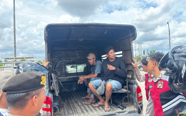 Thumbnail Sikat Premanisme! Polda Sumsel Ciduk 3 Pria Terduga Pungli yang Meresahkan di Pasar 16 Ilir Palembang