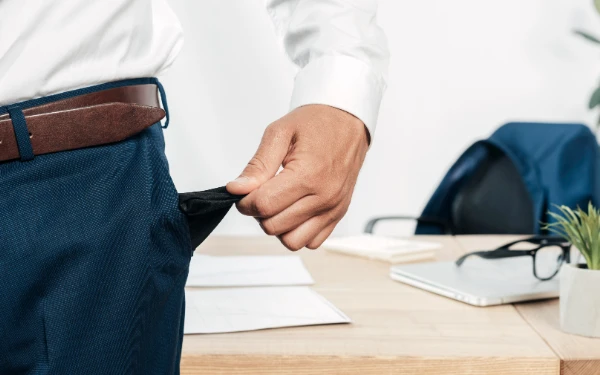 Thumbnail Berita - 5 Tips Mengatur Keuangan di Bulan Ramadan agar Dompet Tidak 'Kering'