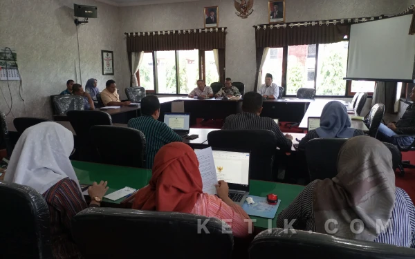 Thumbnail Berita - Pansus II DPRD Trenggalek Bahas Skema Perlindungan Koperasi dan Usaha Mikro