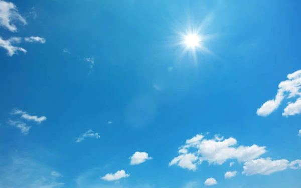 Thumbnail Berita - Prakiraan BMKG 21 Februari 2026: Cuaca Jakarta Cerah, Bandung dan Denpasar Berawan