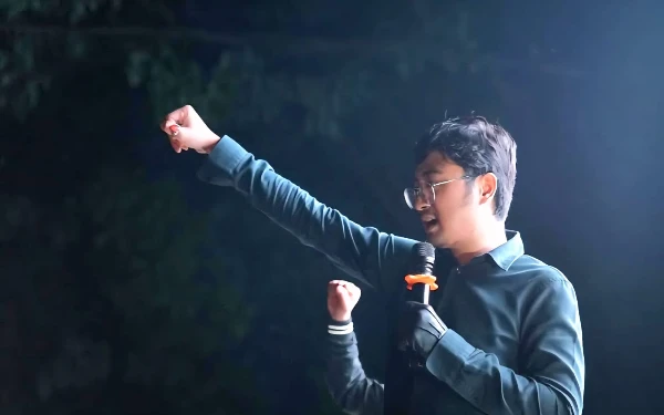 Thumbnail Berita - Ketua BEM UGM Mengaku Dapat Teror, Seno: Pemerintah Harus Lindungi Kebebasan Berpendapat