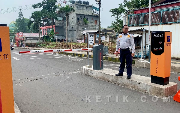Thumbnail Berita - Setelah Penantian Panjang, Gate Parkir Alun-Alun Kota Batu Akhirnya Beroperasi